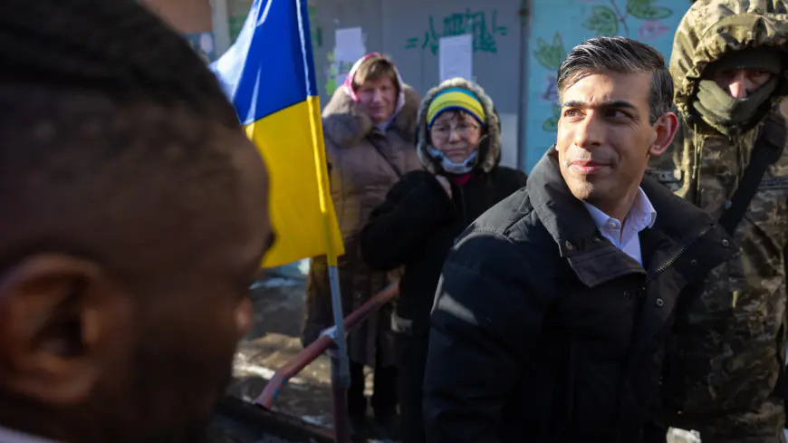 UK Prime Minister Sunak Visits Ukraine, Extending Aid and Reaffirming Western Support in the Face of Russian Tensions